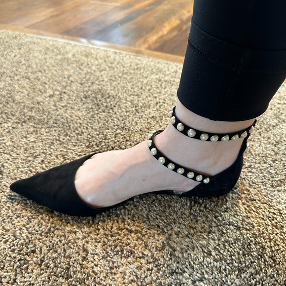 Zara Black pointed flats with pearl ankle straps - Picture 6 of 6